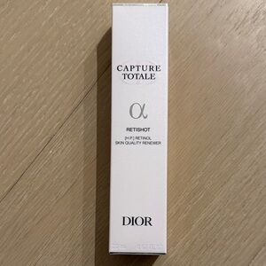 Dior Capture Totale Retishot in White